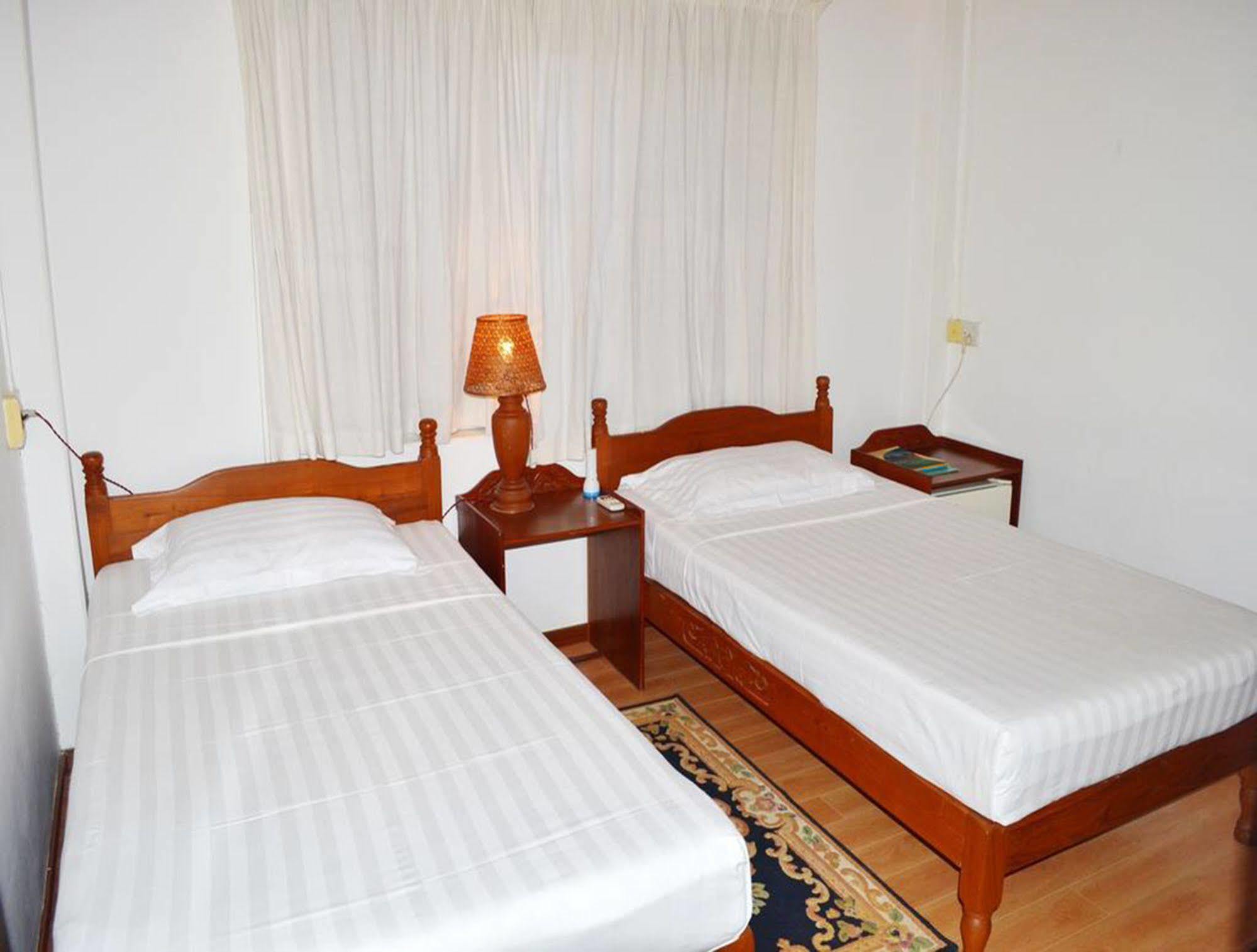 Thurizza Hotel Pagan Zewnętrze zdjęcie