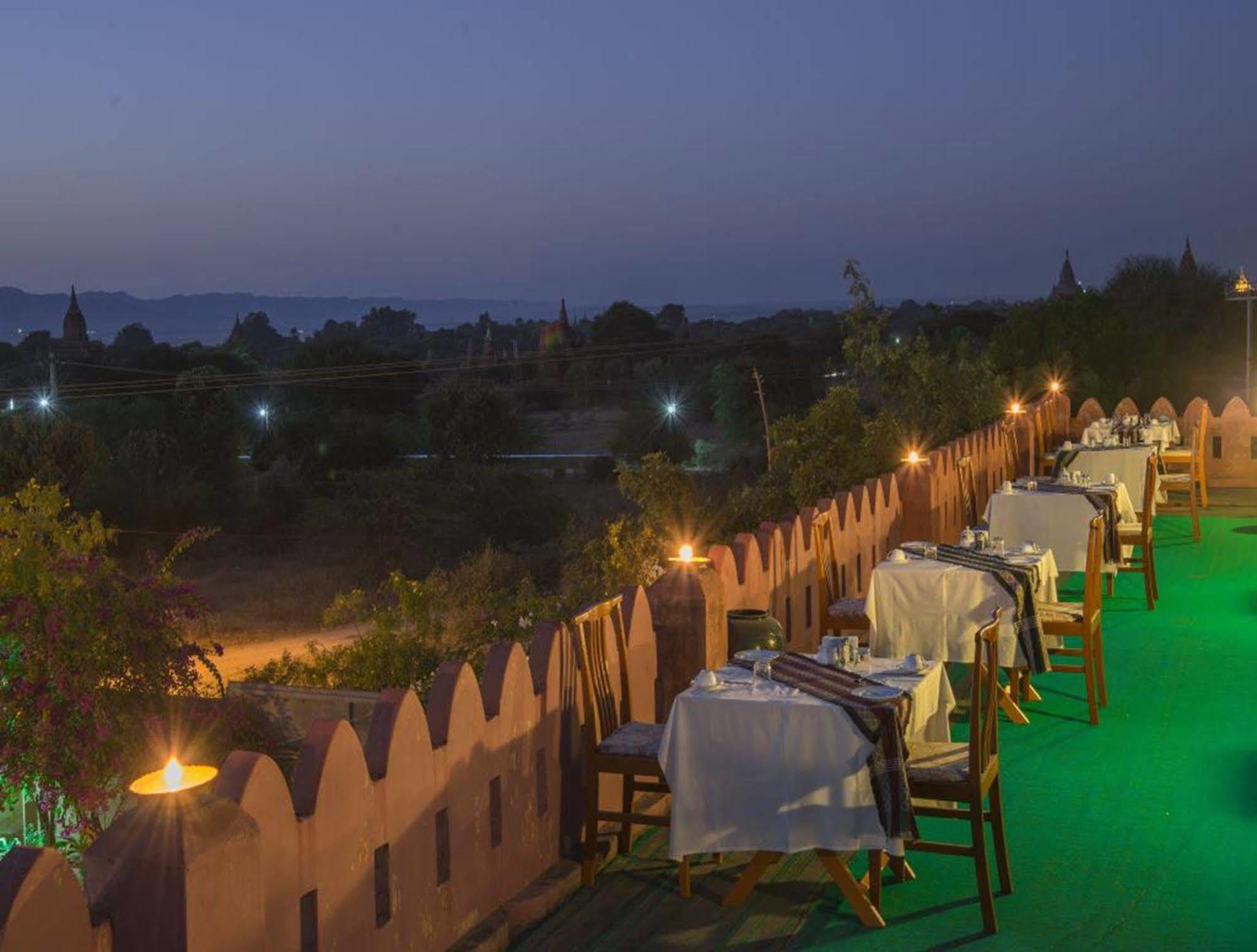 Thurizza Hotel Pagan Zewnętrze zdjęcie
